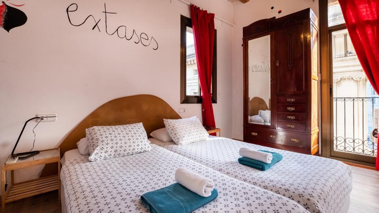 Apartamentos El Pintor برشلونة المظهر الخارجي الصورة