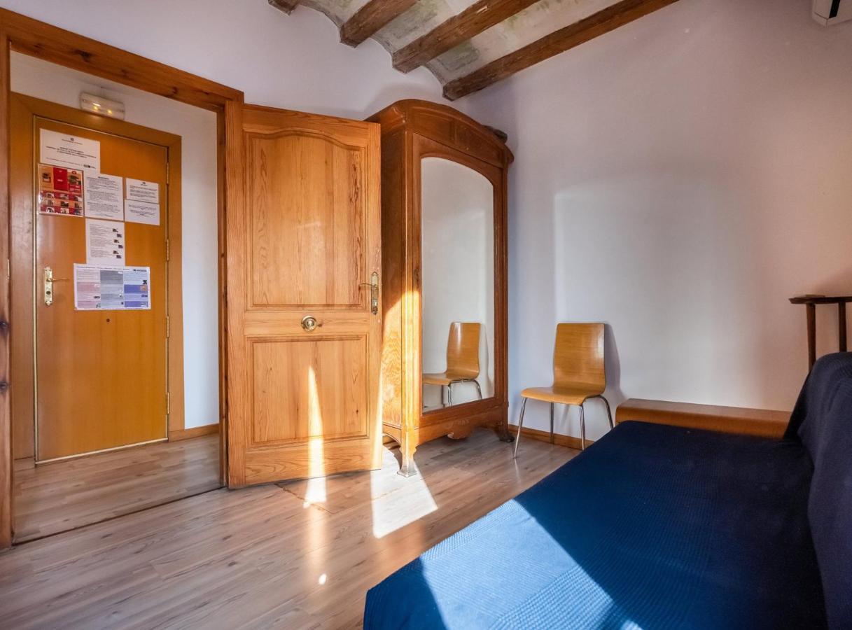Apartamentos El Pintor برشلونة المظهر الخارجي الصورة