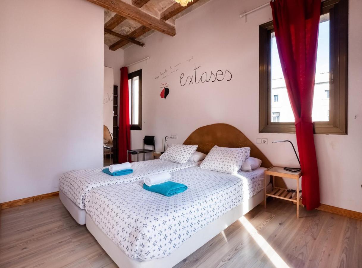 Apartamentos El Pintor برشلونة المظهر الخارجي الصورة