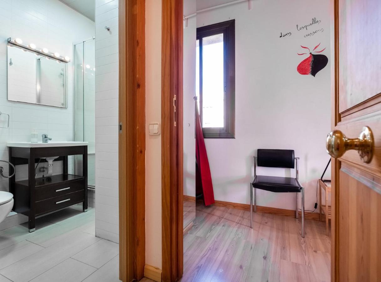 Apartamentos El Pintor برشلونة المظهر الخارجي الصورة
